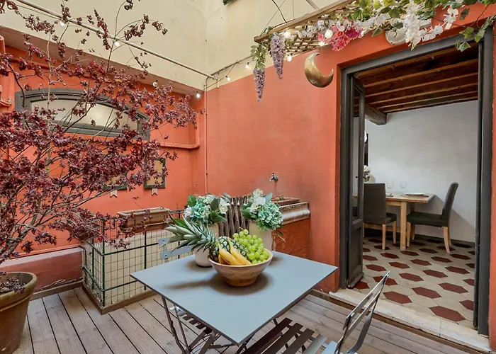 Golden Luxe - Bloomhouse Di Charme Centro Storico Appartamento *